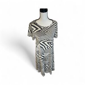 LuLaRoe Black and White Geometric Dress